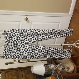 Joseph Ribkoff black and white pants